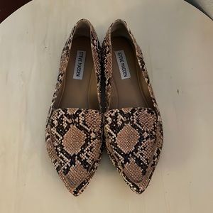 Steve Madden Snake Skin Studded Flats